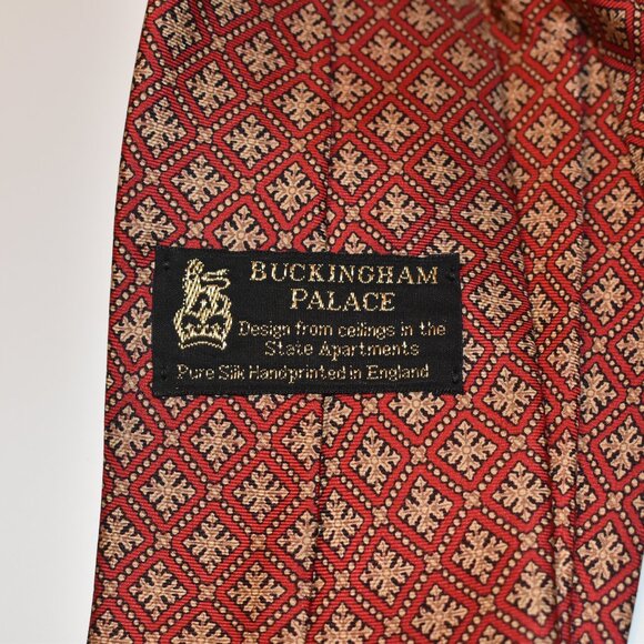 Vintage Red and golden patterned Neck Tie Mens bought in Buckingham Palace store - Picture 2 of 3